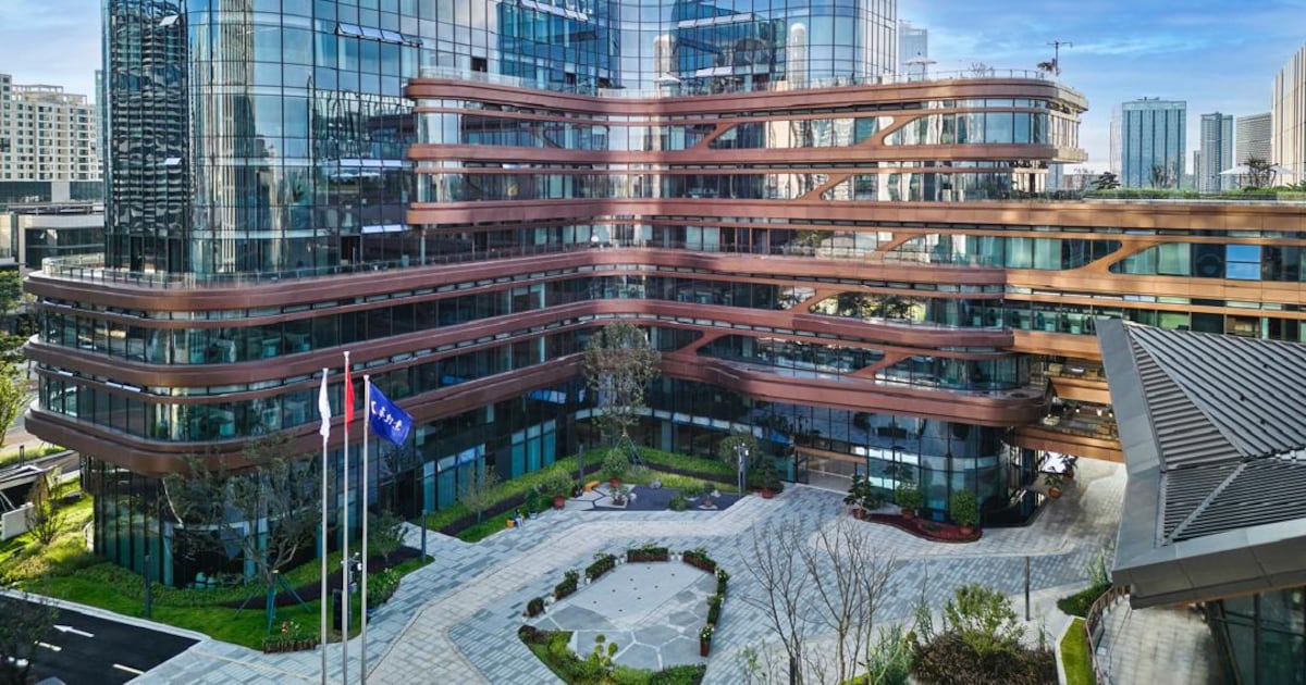 Codelco y SQM: El pulso judicial y estratégico que redefine el litio en Chile