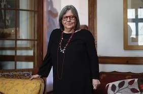 Diamela Eltit, escritora: “Más que Chile con mayúsculas, me interesan los barrios, la cuadra”