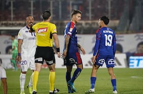 La pelea que le vale una reprimenda de Gago y su adiós a la U: los días más complejos de Franco Calderón
