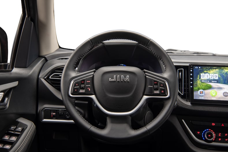 JIM RE-MAX: con una camioneta debuta nueva marca china en Chile - La ...