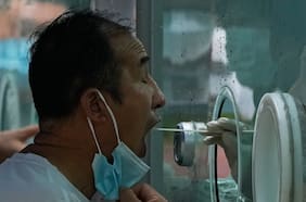 Escalofriante récord: 37 millones de chinos contrajeron Covid en un solo día por nueva variante