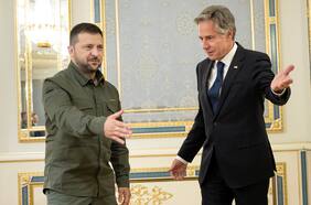 Zelensky pide a la comunidad internacional que imponga más sanciones a Rusia