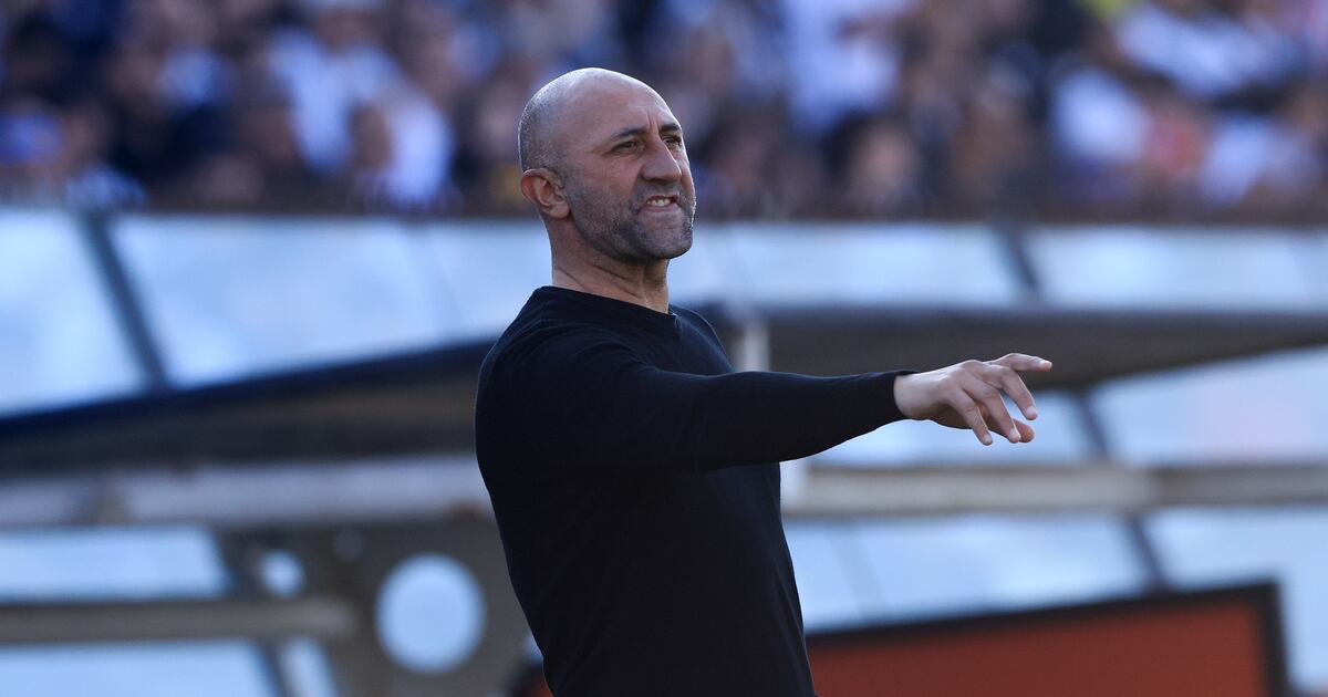 ¡Escándalo en La Serena! La Expulsión y Polémicas de Cristian Paulucci Profundizan la Crisis del Equipo