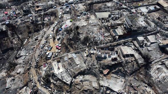 Contraloría envía antecedentes al CDE por pagos del gobierno tras megaincendio y fustiga a Ripamonti por gestión de ayuda