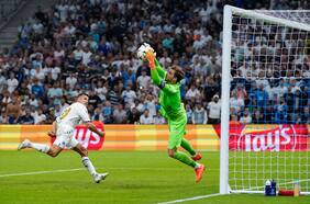 Champions League: Olympique de Alexis Sánchez da un paso en falso tras caer en Marsella ante Eintracht Frankfurt