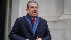 Reunión entre Frei y Kast remece el tablero presidencial a 18 días de la elección