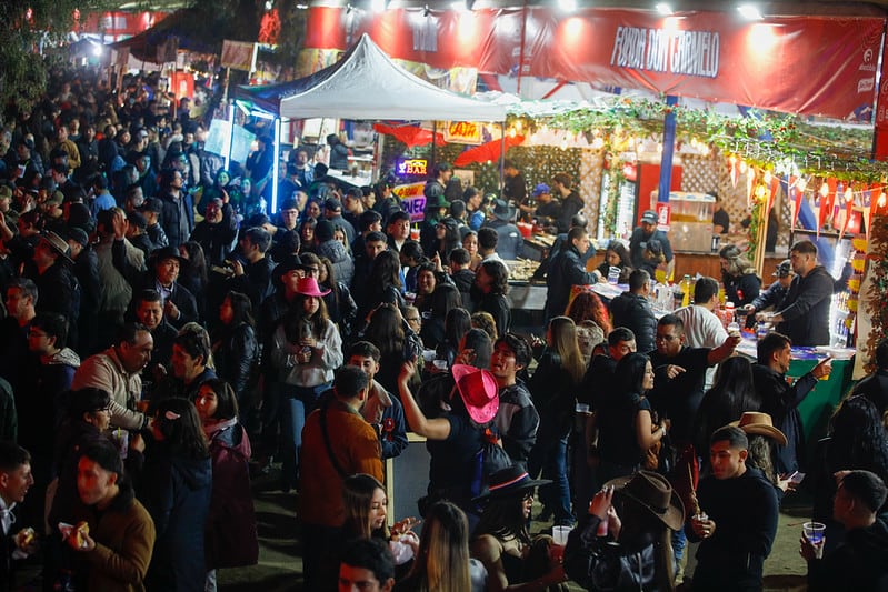 Balance de Fiestas Patrias: fondas con más de 350 mil asistentes, stock agotado y un saldo de 20 fallecidos