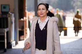 Flavia Torrealba (FREVS) reabre debate por congelamiento de la militancia de Jeannette Jara y afirma que “debe alejarse” del PC