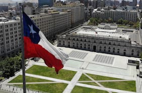FMI prevé que PIB per cápita de Chile superará los US$33 mil este año, pero Uruguay lo relega al tercer lugar en la región