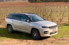 Jeep entra a la batalla familiar con el nuevo Commander