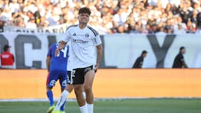 Buena noticia para Fernando Ortiz: Claudio Aquino entrena con normalidad en Colo Colo