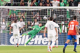 La Roja consigue un agónico empate frente a México