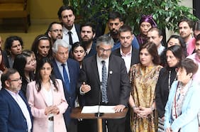 Crónica Estéreo: El otro rechazo: el golpe del fracaso de la reforma tributaria en la cámara