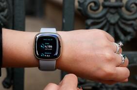 Reseña | Fitbit Sense 2: un smartwatch que tropieza