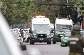 Balacera en Santiago Centro deja una mujer herida: presunto autor se esconde en casa y huye de Carabineros