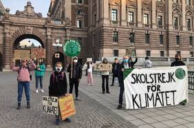Liderados por Greta Thunberg: Jóvenes de todo el mundo realizan la primera manifestación global del año contra el cambio climático