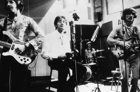 The Beatles y una psicodélica canción de Navidad