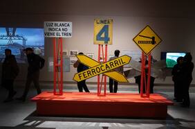 Por la línea corre el tren: la exposición gratuita que repasa los 140 años historia del ferrocarril público en Chile