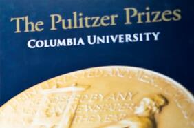 Cobertura periodística sobre la invasión rusa contra Ucrania domina la entrega de los Premios Pulitzer