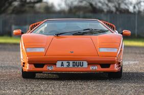 Este Lamborghini Countach 25 Aniversario está buscando un nuevo dueño