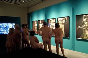 Barcelona abre un museo que sólo se puede visitar totalmente desnudo