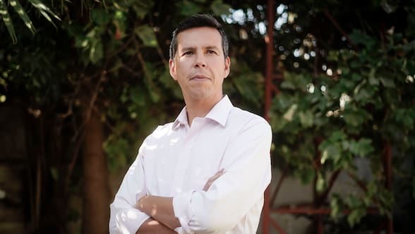 Tenso seminario de municipios: Castro se enfrenta a alcaldes críticos de los SLEP