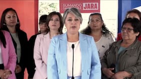 Jara insta a Kast a ofrecer disculpas a Evelyn Matthei por bots republicanos