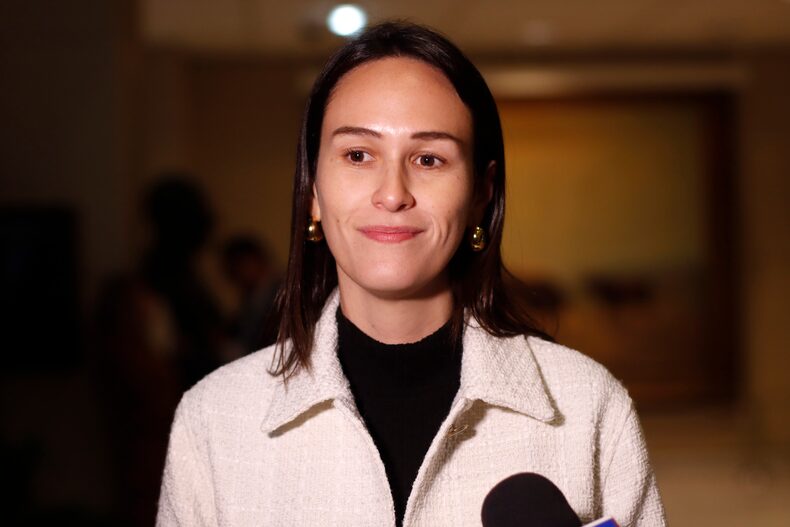 PAULA LABRA
