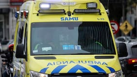 Accidente de tránsito deja tres fallecidos tras volcamiento de vehículo en río Puelo