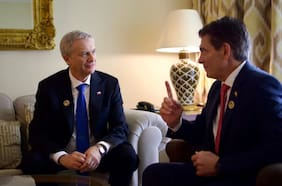 Kast sostiene reunión bilateral con el presidente de Bolivia en cumbre convocada por Trump en Miami