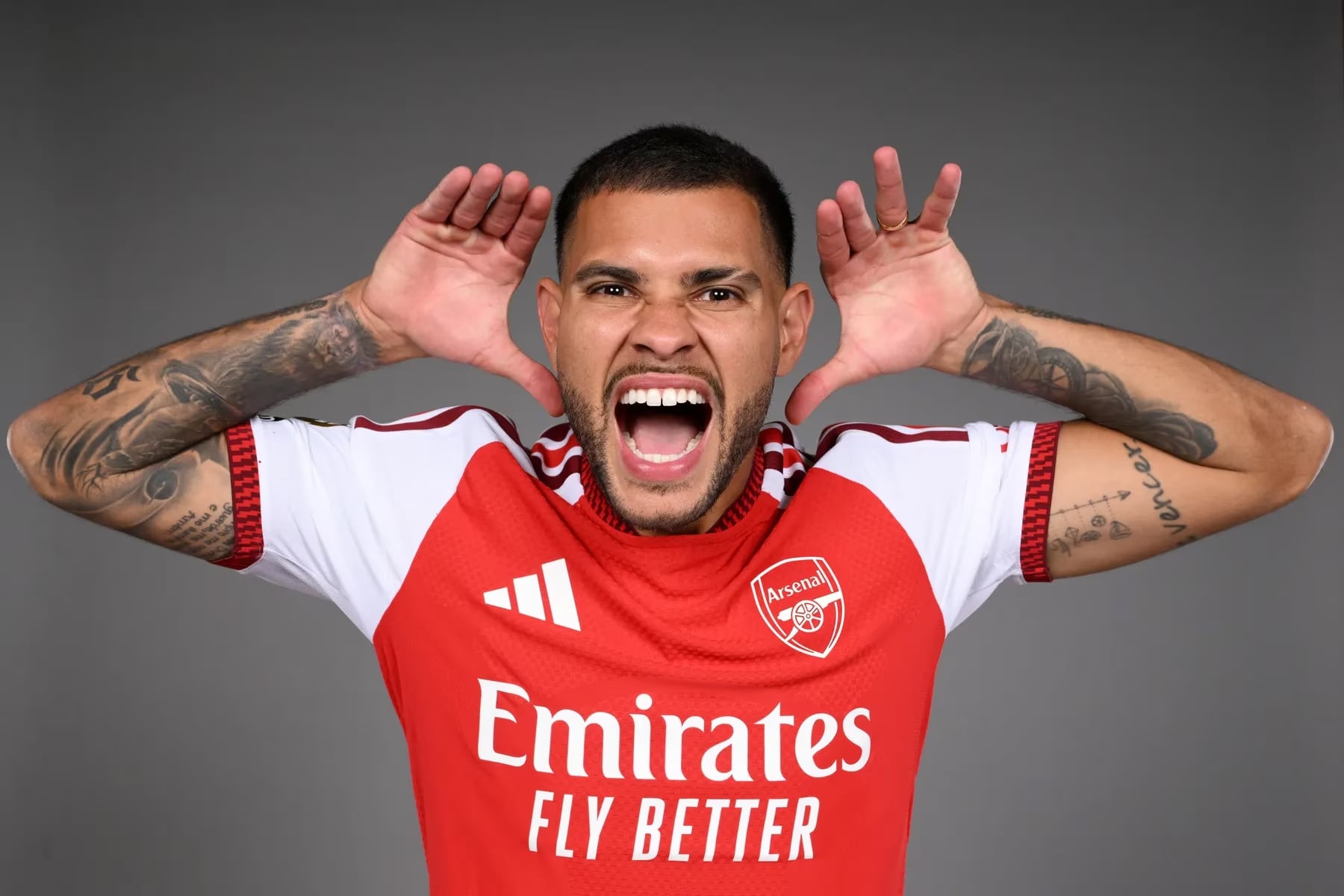El campeón de la Premier League se arma con todo: Arsenal anuncia el fichaje de Bruno Guimarães
