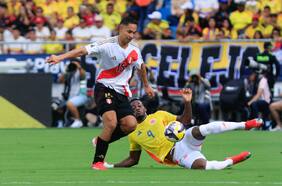Perú sale vivo de Colombia y hunde más a la Roja en el último puesto de las Eliminatorias