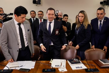 Cerna comparte antecedentes sobre solicitud de retiro a Peña y enfatiza: “Quien toma las decisiones en la PDI es este director”