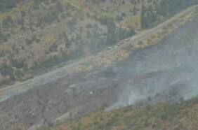 Combaten incendio forestal en Requínoa: siniestro sigue activo en su frente, pero algunos sectores están contenidos