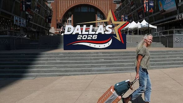 “Trump-a-palooza”: La inusual convención de mitad de mandato de los republicanos en Dallas