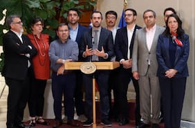 Oposición pide definir reajuste público antes de retomar discusión del Presupuesto, pero gobierno alega falta de tiempo