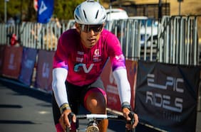 Jacob Decar y Scarlet Cortés brillan en el Gran Fondo Curacaví