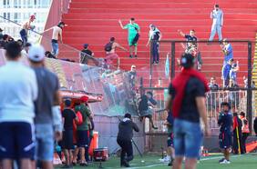 El demoledor informe de Julio Bascuñán que denuncia los graves incidentes protagonizados por hinchas de la U y una agresión de Emmanuel Ojeda