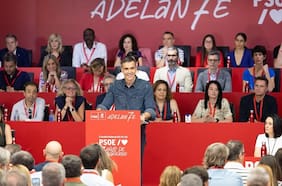 “Son vomitivos”: los audios sobre prostitución y acoso de dirigentes del PSOE que indignaron a las feministas del partido