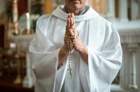 Detienen a presunto autor de homicidio frustrado contra sacerdote en Quilicura