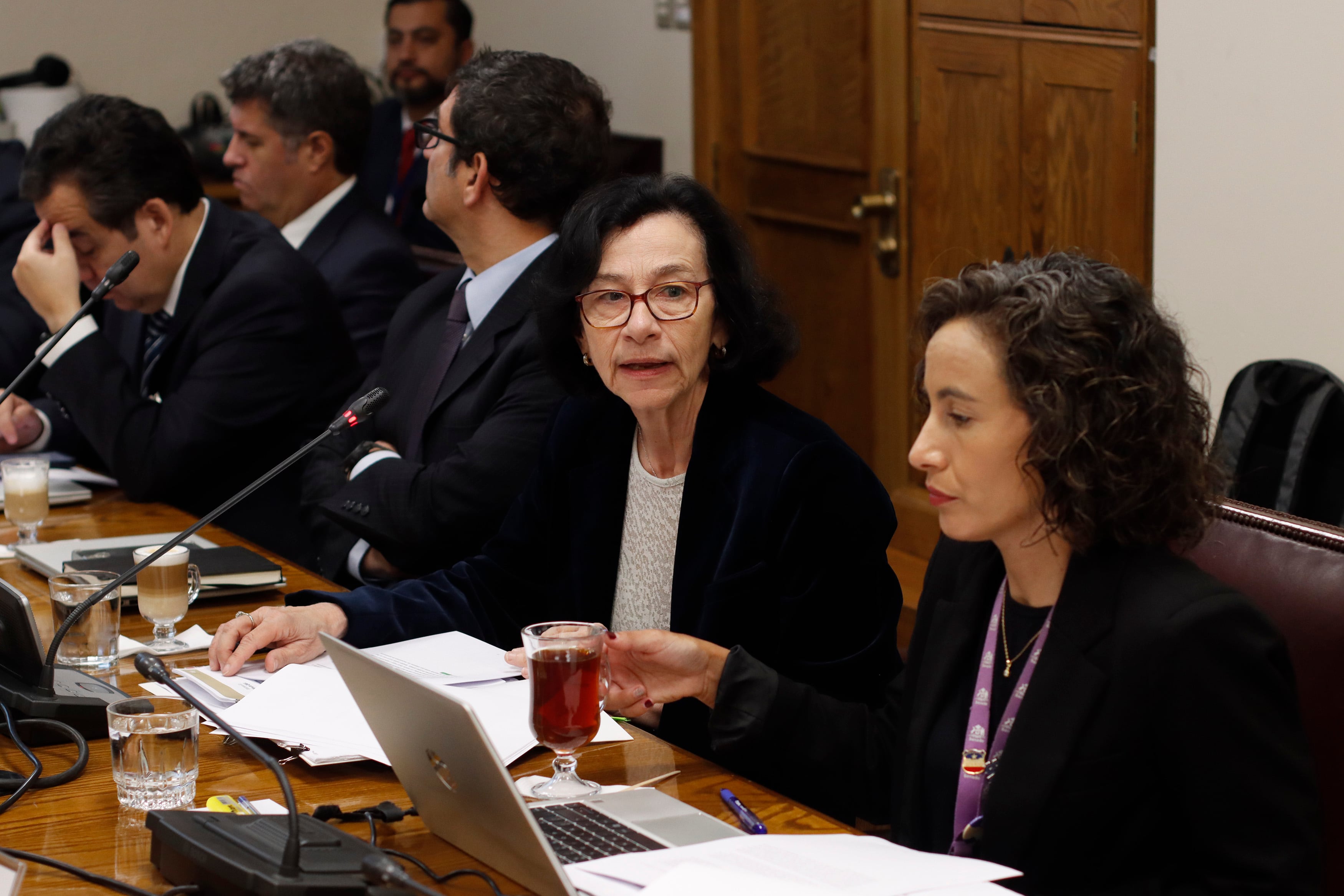 Banco Central recorta proyección de PIB y ve más inflación para 2026