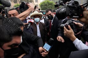 Carlos Meléndez, analista político peruano: “El principal desafío de Pedro Castillo es su amateurismo”