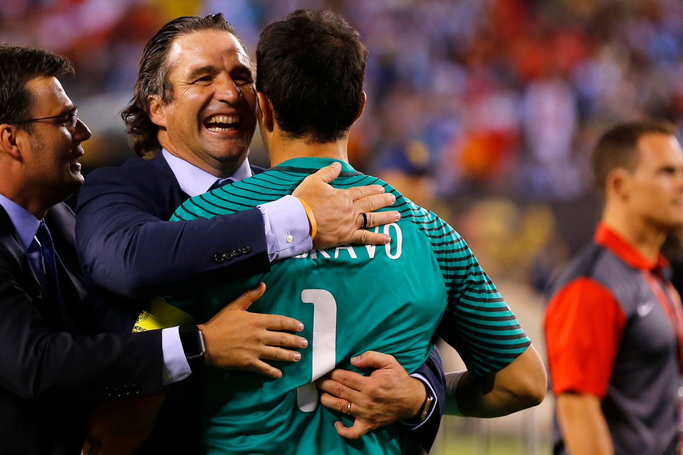 No pudo repetir el éxito: el irregular camino de Juan Antonio Pizzi a 10 años de la Copa América Centenario con la Roja