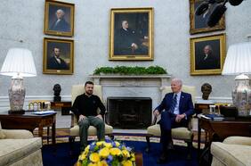 Biden anuncia una ayuda militar de 8.000 millones de dólares para Ucrania