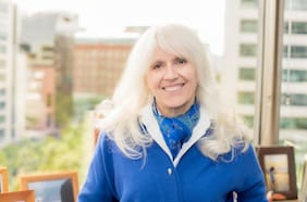 Janet Spröhnle, experta en liderazgo: “Muchos líderes creen que esto en un paréntesis, los llamo a soltar esa idea”