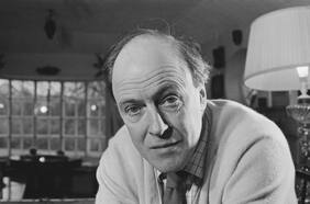 “La directora del internado me da miedo”: se publican las desconocidas cartas de Roald Dahl