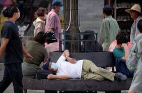 ¿Qué hace que la variante Delta de Covid-19 sea tan peligrosa para las personas no vacunadas?