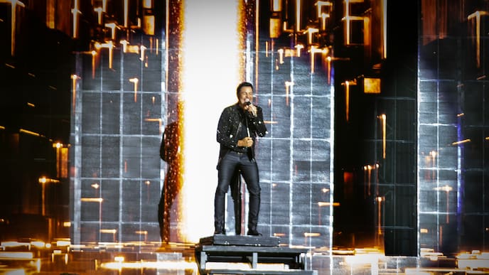 Chayanne inoxidable: su noche en el Estadio Nacional con baile, energía y romanticismo