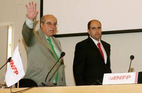 Volteretas y alianzas: la historia de los votos desde la caída de Harold