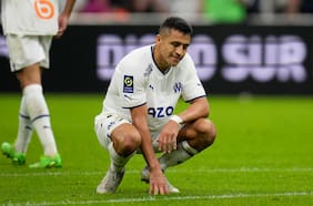 “Esto no huele nada de bien”: medios franceses aseguran que Marsella se aburre de la indecisión de Alexis Sánchez